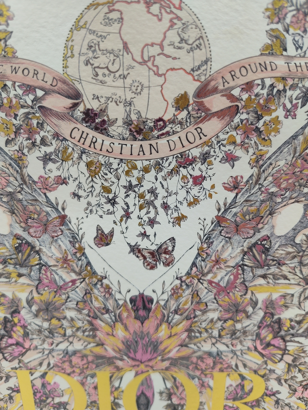 DIOR Butterfly Floral Around The World Gift Bag Gold Star Charm Ribbon PRISTINE - Picture 6 of 10